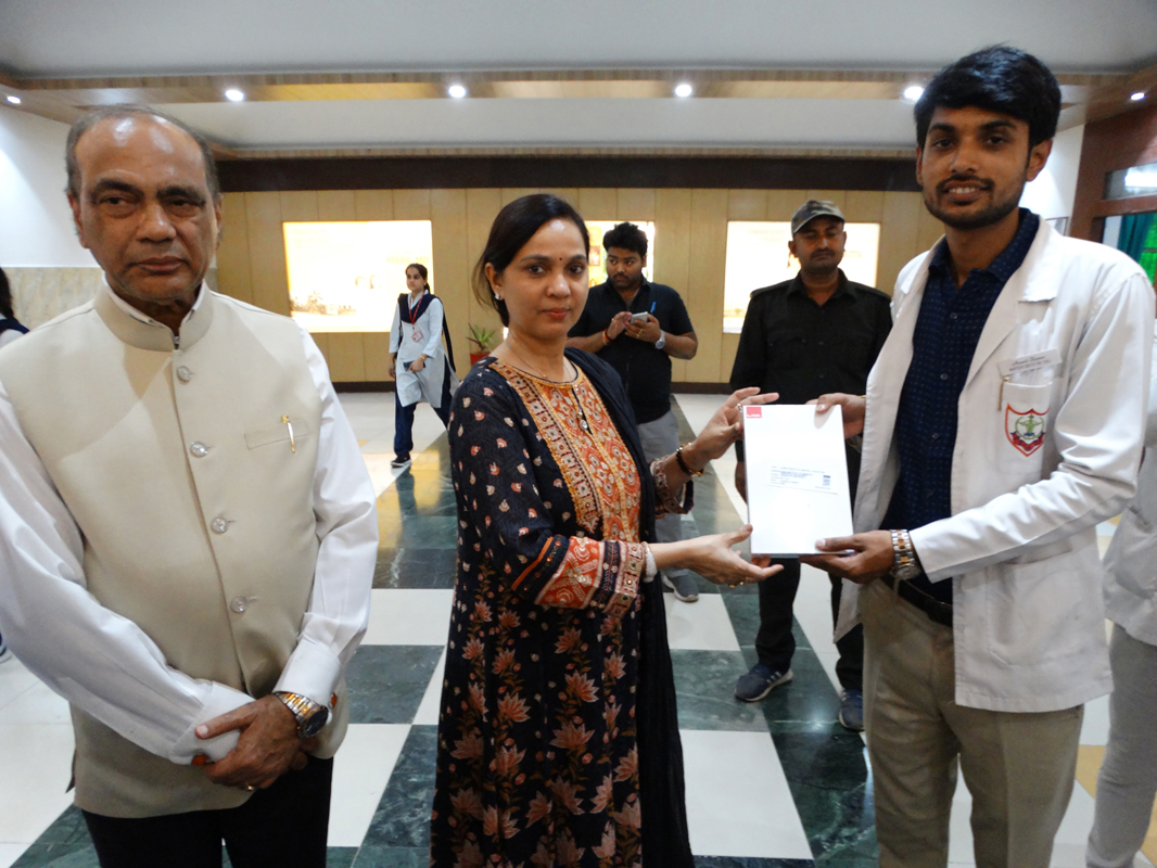 Free Smartphone and Tablet Distribution 2022