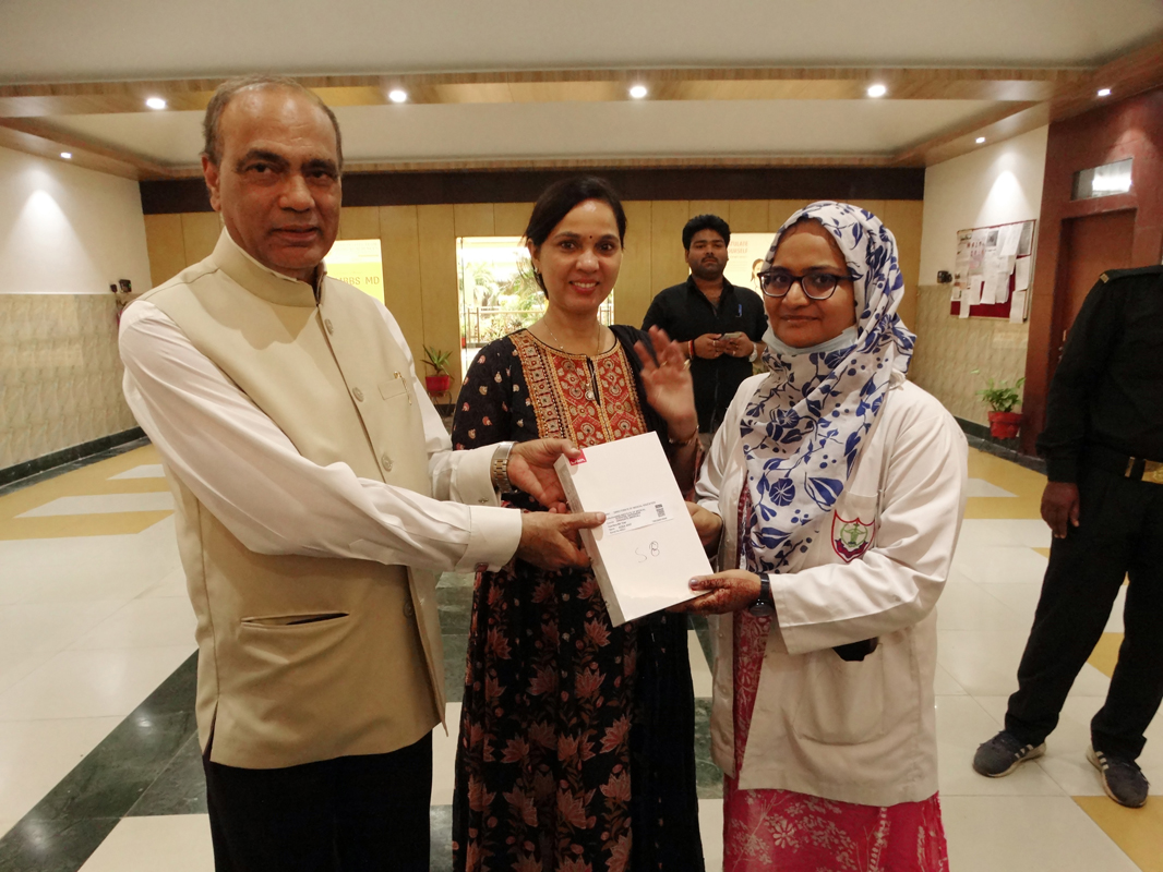 Free Smartphone and Tablet Distribution 2022